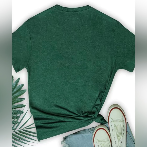 NWT Christmas Tree and Funny T-Shirt, Casual, Crew Neck Cotton Blend Shirt - Picture 5 of 10